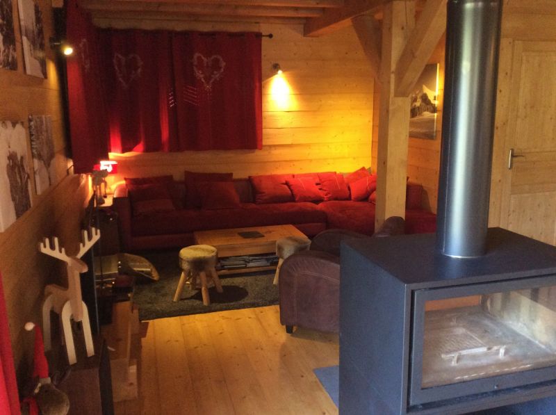 photo 1 Location entre particuliers Praz de Lys Sommand chalet Rhne-Alpes Haute-Savoie Salon