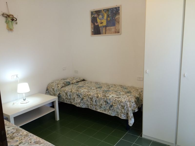 photo 17 Location entre particuliers Principina a Mare appartement Toscane Grosseto (province de) chambre 2