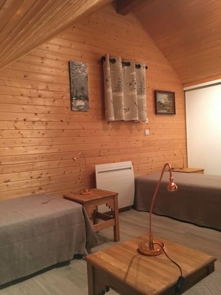 photo 8 Location entre particuliers Saint Franois Longchamp chalet Rhne-Alpes Savoie chambre 3