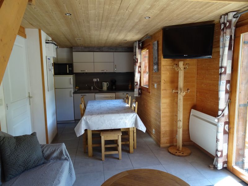 photo 5 Location entre particuliers Saint Franois Longchamp chalet Rhne-Alpes Savoie Salle  manger