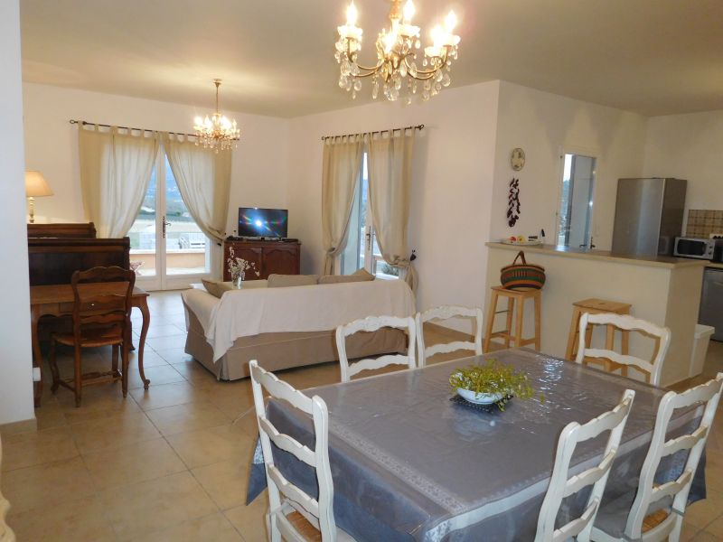 photo 11 Location entre particuliers Apt villa Provence-Alpes-Cte d'Azur Vaucluse Sjour