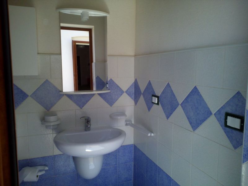 photo 21 Location entre particuliers Torre Pali villa Pouilles Lecce (province de) salle de bain 2