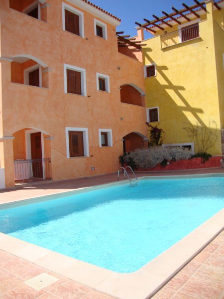 photo 1 Location entre particuliers Santa Teresa di Gallura appartement Sardaigne Olbia Tempio (province de) Piscine