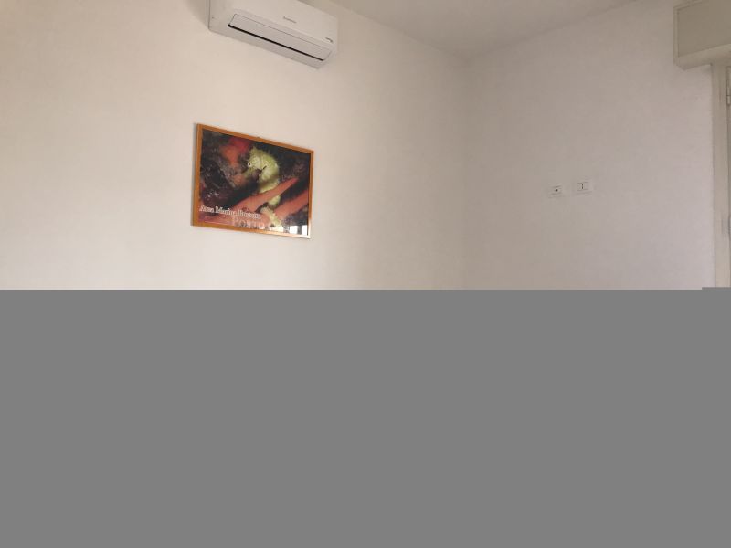 photo 12 Location entre particuliers Torre Lapillo appartement   chambre 2