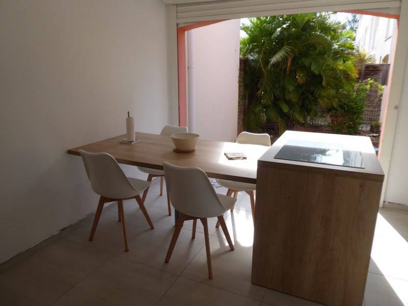 photo 2 Location entre particuliers Saint Francois appartement Grande Terre  Cuisine indpendante