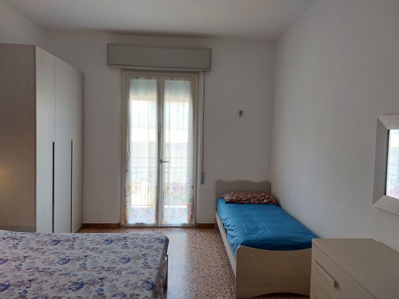 photo 2 Location entre particuliers Bellaria Igea Marina appartement milie-Romagne Rimini (province de) chambre 1