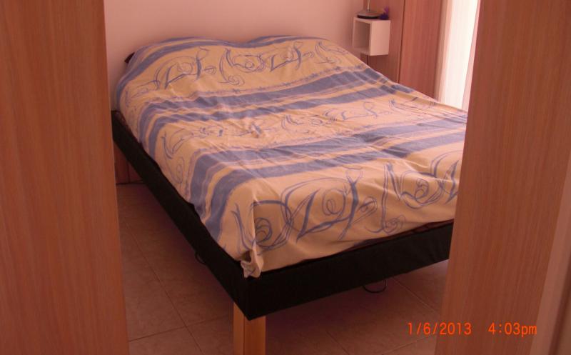 photo 3 Location entre particuliers Cavalaire-sur-Mer appartement Provence-Alpes-Cte d'Azur Var chambre 1