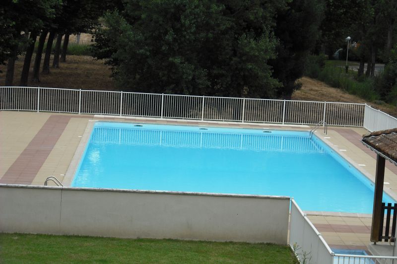 photo 0 Location entre particuliers Royan appartement Poitou-Charentes Charente-Maritime Piscine