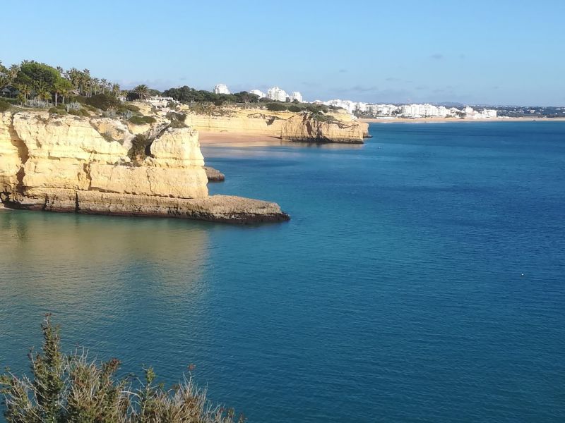 photo 9 Location entre particuliers Porches studio Algarve  Plage