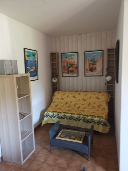 photo 12 Location entre particuliers Bormes Les Mimosas appartement Provence-Alpes-Cte d'Azur Var Coin Cabine