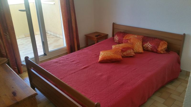 photo 4 Location entre particuliers Valras-Plage appartement Languedoc-Roussillon Hrault chambre 1