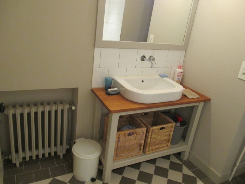 photo 10 Location entre particuliers Arcachon appartement Aquitaine Gironde salle de bain