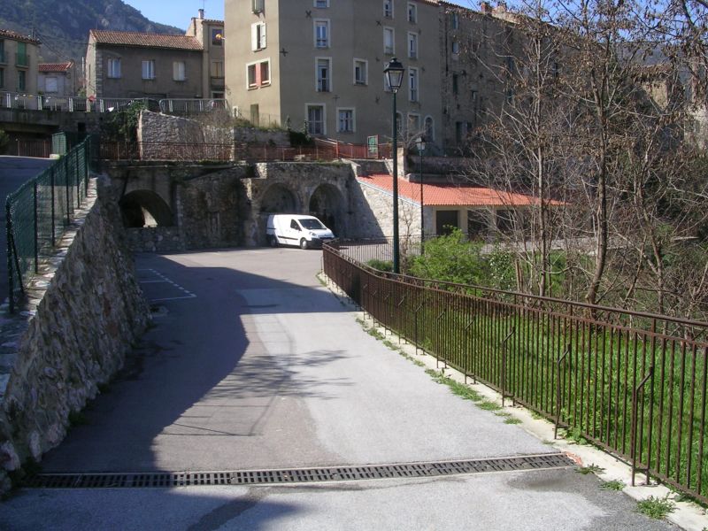 photo 6 Location entre particuliers Prades maison Languedoc-Roussillon Pyrnes-Orientales Parking