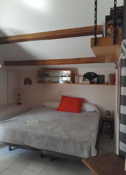 photo 9 Location entre particuliers Nmes villa Languedoc-Roussillon Gard chambre 3