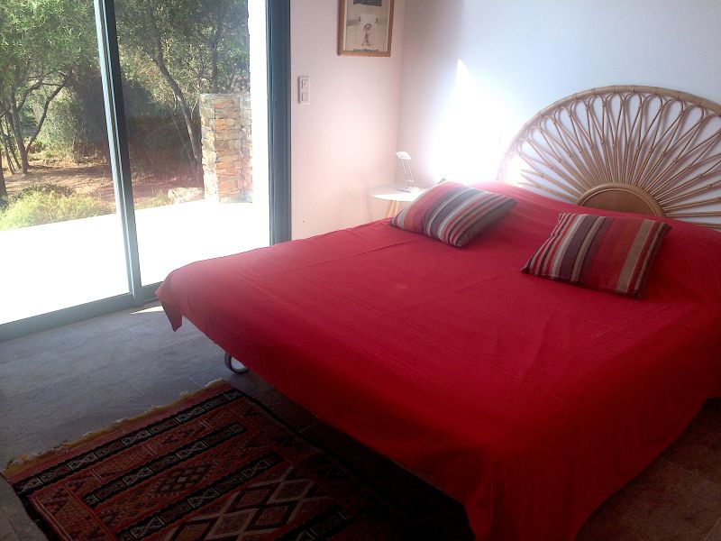 photo 18 Location entre particuliers Ste Lucie de Porto Vecchio villa Corse Corse du Sud chambre 3