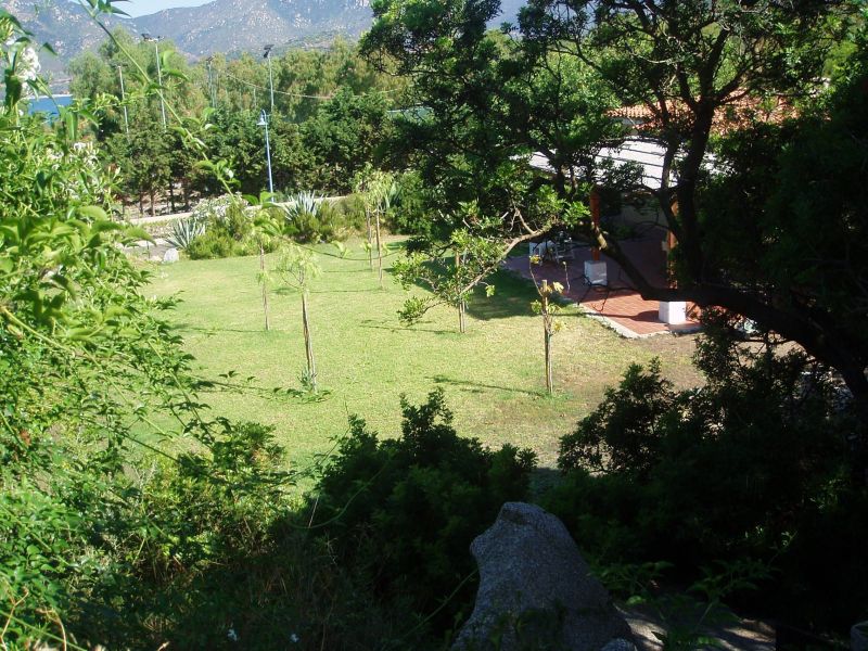 photo 2 Location entre particuliers Villasimius villa Sardaigne  Jardin