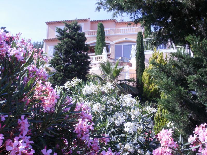 photo 5 Location entre particuliers Les Issambres appartement Provence-Alpes-Cte d'Azur Var Vue de la terrasse