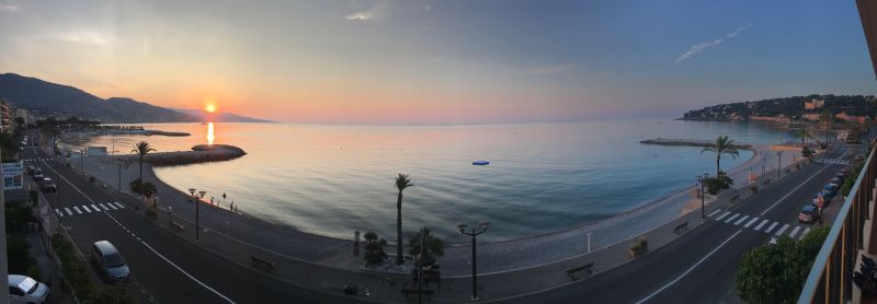 photo 23 Location entre particuliers Menton appartement Provence-Alpes-Cte d'Azur Alpes-Maritimes Vue de la terrasse