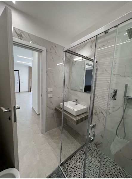 photo 15 Location entre particuliers Senigallia appartement   salle de bain