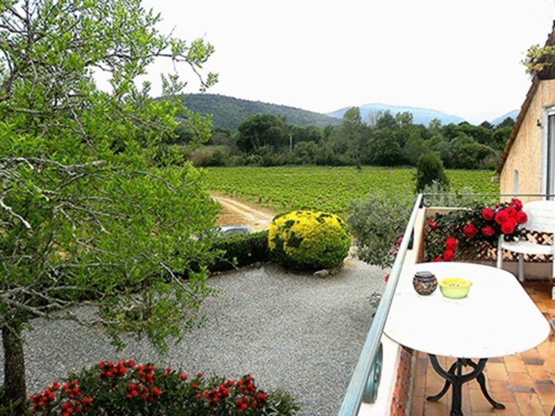 photo 0 Location entre particuliers Grimaud gite Provence-Alpes-Cte d'Azur Var Vue de la terrasse