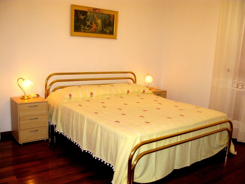 photo 13 Location entre particuliers Civitanova Marche maison Marches Macerata (province de) chambre 1