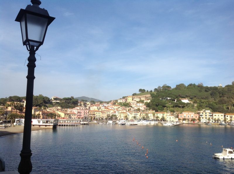 photo 12 Location entre particuliers Porto Azzurro appartement Toscane Ile d'Elbe Vue  proximit