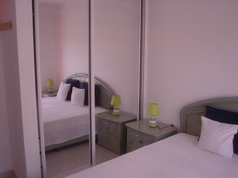 photo 4 Location entre particuliers Monte Gordo appartement Algarve  chambre 1