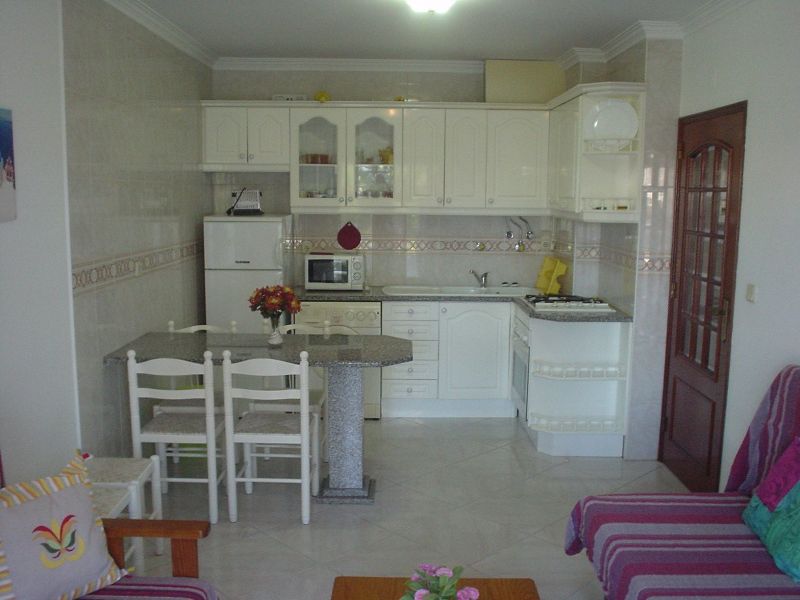 photo 2 Location entre particuliers Monte Gordo appartement Algarve  Cuisine amricaine