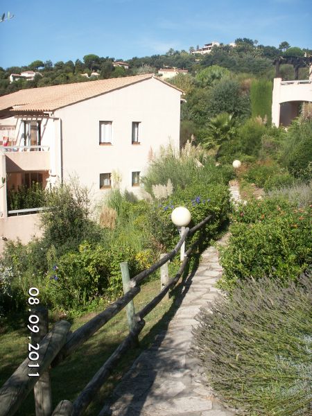 photo 4 Location entre particuliers Sainte Maxime appartement Provence-Alpes-Cte d'Azur Var Vue extrieure de la location