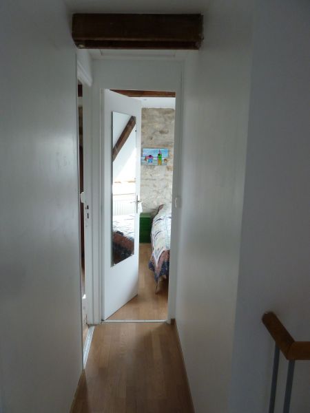 photo 11 Location entre particuliers Le Bono maison Bretagne Morbihan Couloir