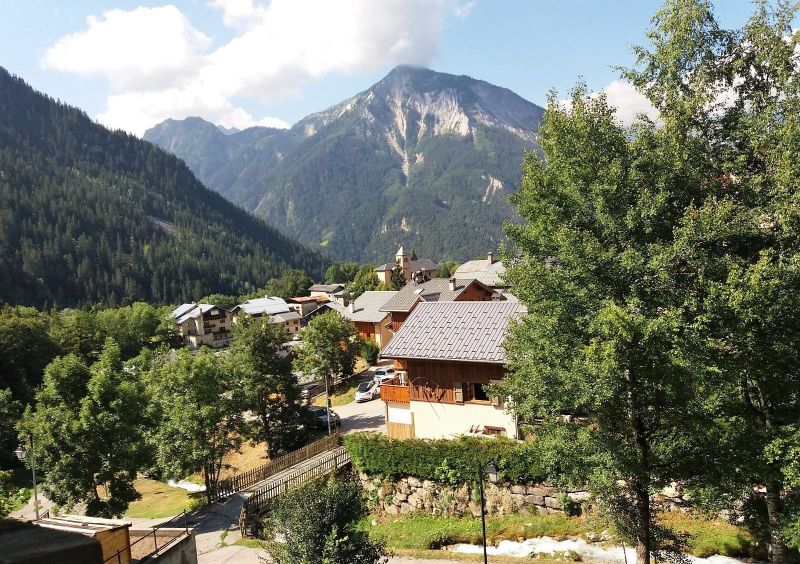 photo 2 Location entre particuliers Champagny en Vanoise studio Rhne-Alpes Savoie Vue du balcon