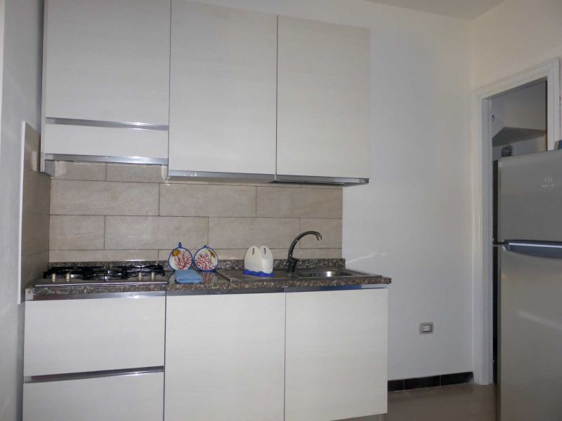 photo 6 Location entre particuliers Costa Rei appartement Sardaigne Cagliari (province de) Coin cuisine