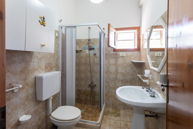 photo 6 Location entre particuliers Torre Pali maison Pouilles Lecce (province de) salle de bain 1