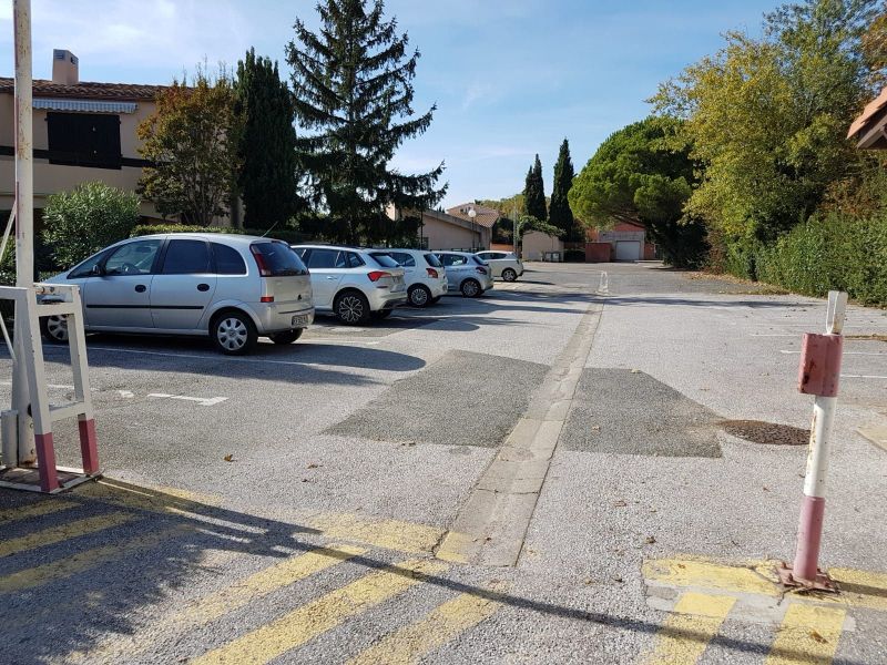 photo 17 Location entre particuliers Saint Cyprien Plage appartement Languedoc-Roussillon  Parking