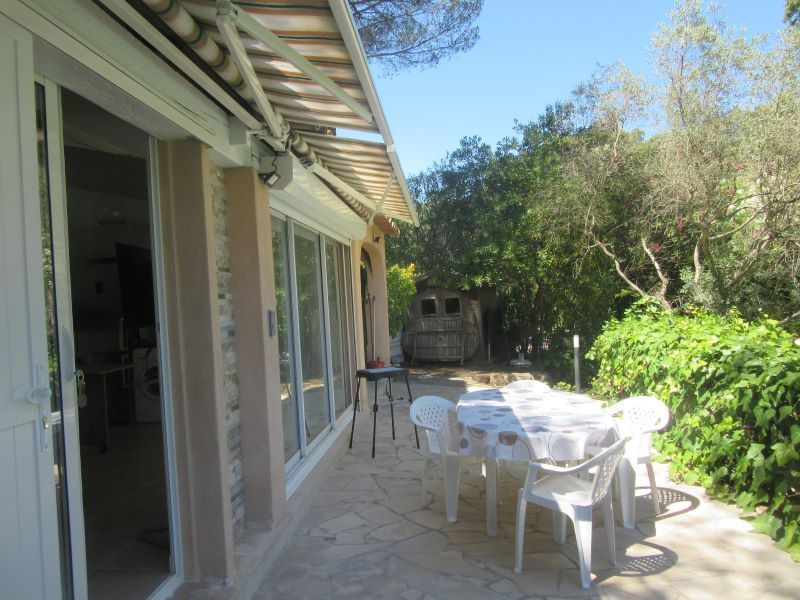 photo 9 Location entre particuliers Saint Raphael studio Provence-Alpes-Cte d'Azur Var Terrasse