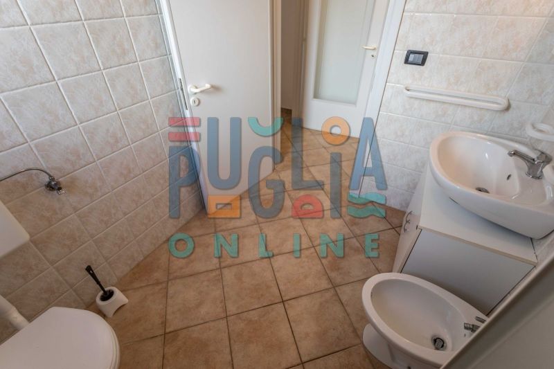 photo 17 Location entre particuliers Torre Vado appartement Pouilles Lecce (province de) salle de bain