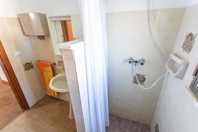 photo 9 Location entre particuliers Torre Suda appartement Pouilles  salle de bain