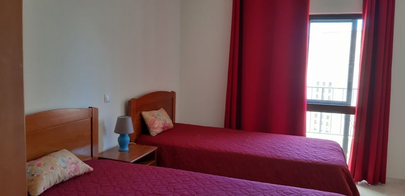 photo 9 Location entre particuliers Praia da Rocha appartement Algarve  chambre 1