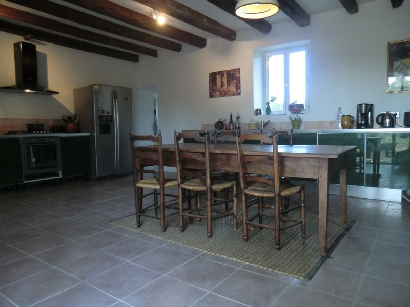 photo 9 Location entre particuliers Uzs maison Languedoc-Roussillon Gard Cuisine indpendante