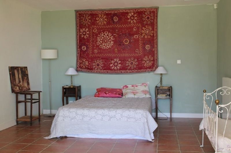 photo 12 Location entre particuliers Uzs maison Languedoc-Roussillon Gard chambre 1