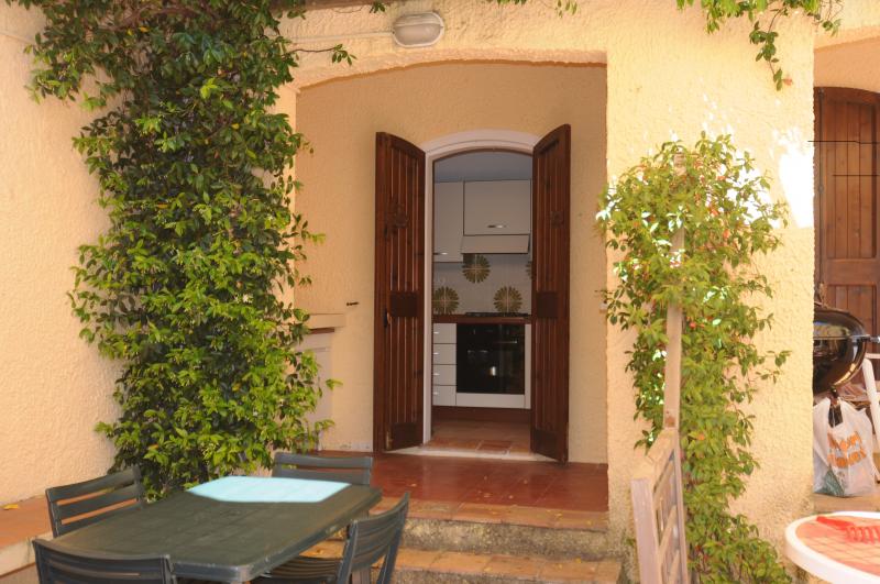 photo 7 Location entre particuliers Cannigione appartement Sardaigne Olbia Tempio (province de) Cuisine indpendante