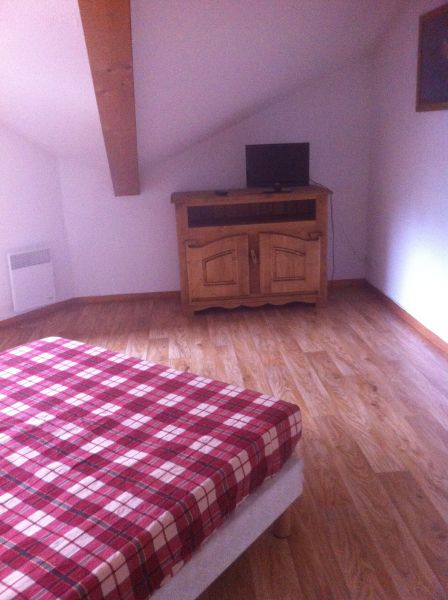 photo 9 Location entre particuliers Puy Saint Vincent appartement Provence-Alpes-Cte d'Azur Hautes-Alpes chambre 1