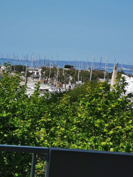 photo 28 Location entre particuliers La Grande Motte studio Languedoc-Roussillon Hrault Vue de la terrasse