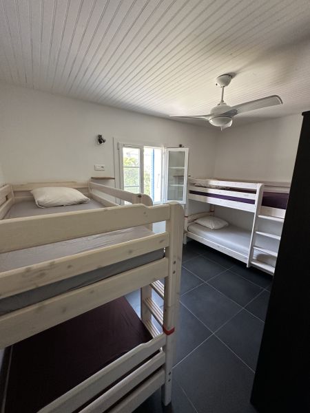 photo 17 Location entre particuliers Centuri maison Corse Haute-Corse chambre 2