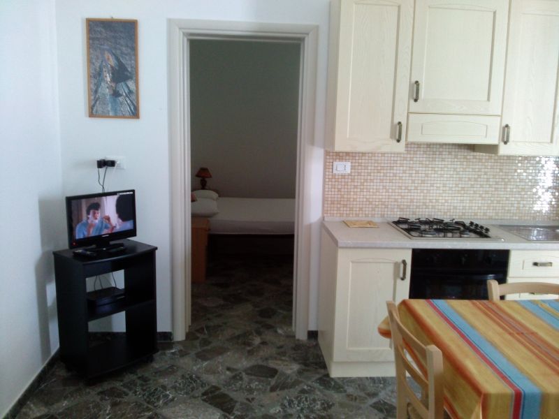 photo 4 Location entre particuliers Pat appartement Pouilles Lecce (province de) Salle  manger