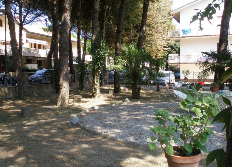 photo 11 Location entre particuliers Cervia appartement milie-Romagne Ravenne (province de) Jardin