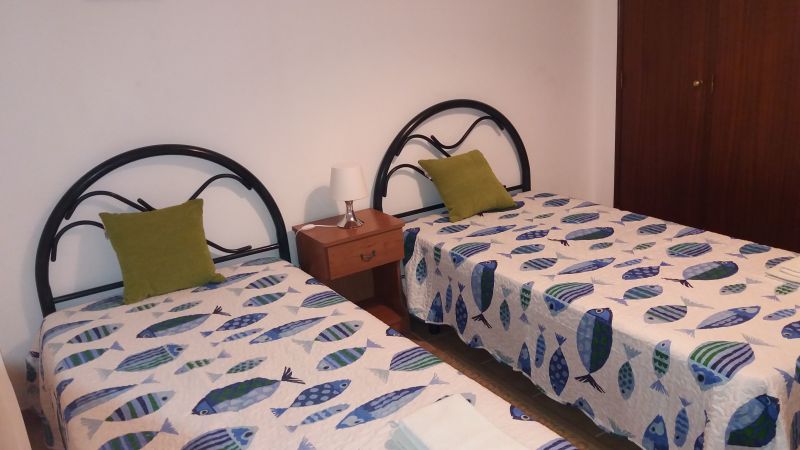 photo 12 Location entre particuliers Armao de Pera villa Algarve  chambre 1