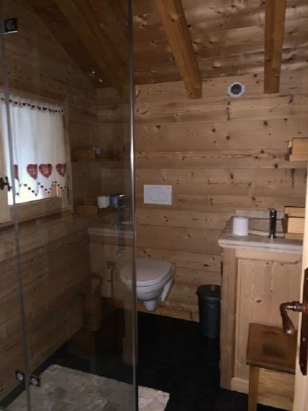 photo 5 Location entre particuliers Praz de Lys Sommand appartement Rhne-Alpes Haute-Savoie salle de bain