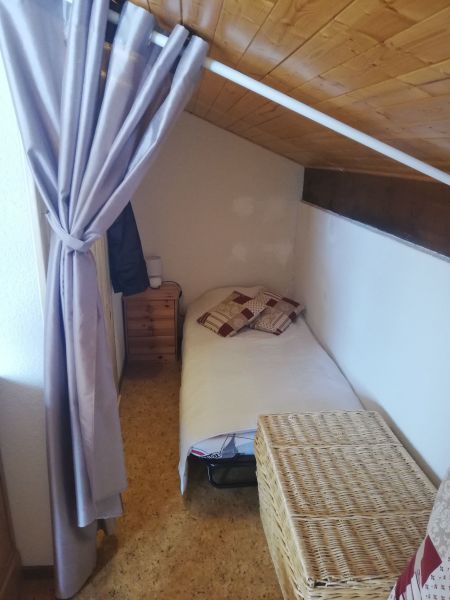 photo 5 Location entre particuliers Praz de Lys Sommand appartement Rhne-Alpes Haute-Savoie Coin Cabine