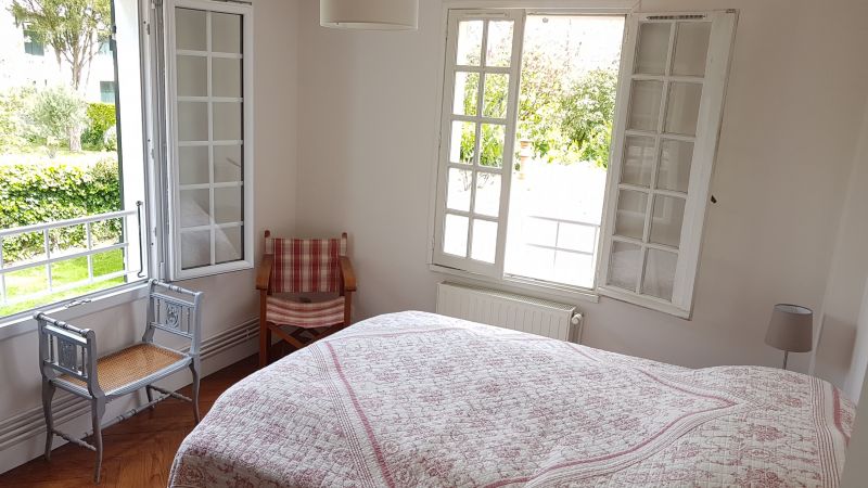 photo 14 Location entre particuliers Surgres villa Poitou-Charentes Charente-Maritime chambre 1